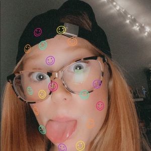 Meet your Posher, Ava